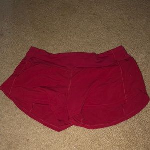 Lulu Lemon Speed Up Low-Rise Short 2.5”